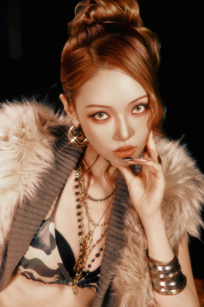 카드 전소민. DSP미디어, RBW 제공