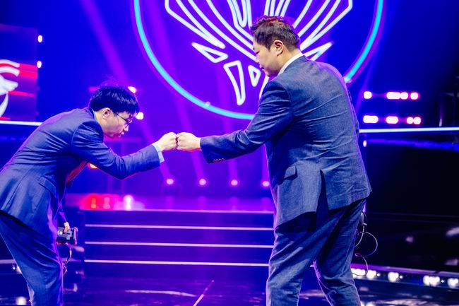 라이엇게임즈 플리커.