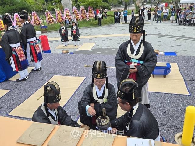 ▲ 춘천사직제가 최근 낙원문화공원에서 열렸다.