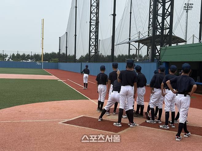 경기 전 몸풀기로 러닝에 임하고 있는 대만 선수들. 화성 | 박연준 기자 duswns0628@sportsseoul.com