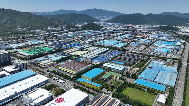 창원 국가산업단지 전경. 윤석열 정부에서 새로 지정된 국가산업단지의 경우 아직 사업 절차 진행 중에 있다. ⓒ시사저널 임준선