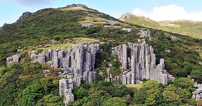 57년 만에 시민 품으로 돌아온 무등산 정상 전경 ⓒ광주시