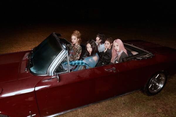 MEOVV(미야오)는 THEBLACKLABEL이 처음 론칭한 걸그룹이다. 사진=더블랙레이블