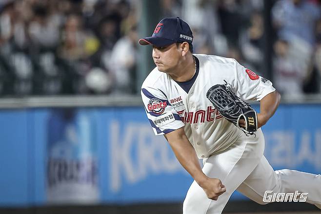 롯데 자이언츠 베테랑 우완 김상수가 8일 부산 사직야구장에서 열린 2025 신한 SOL Bank KBO리그 두산 베어스와의 팀 간 10차전에서 패전투수가 됐다. 사진 롯데 자이언츠
