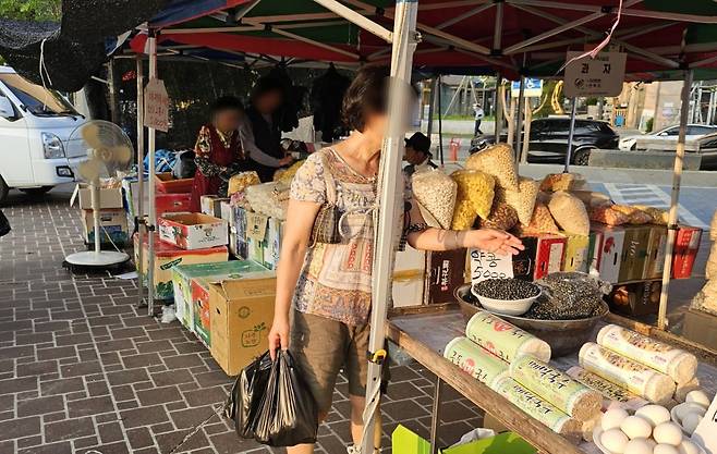 9일 성남 중원구 모란민속5일장 일대 모습. /사진=김영리 기자