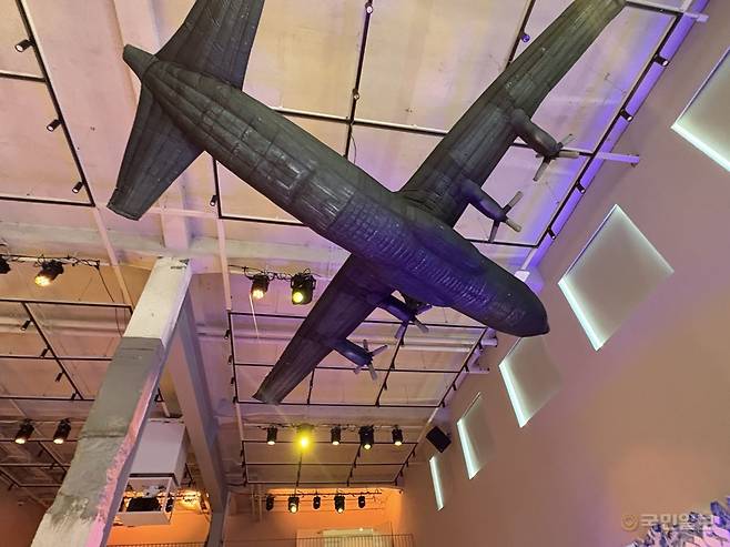 A동 1층의 ‘서바이버 홀’ 내부 공간 모습