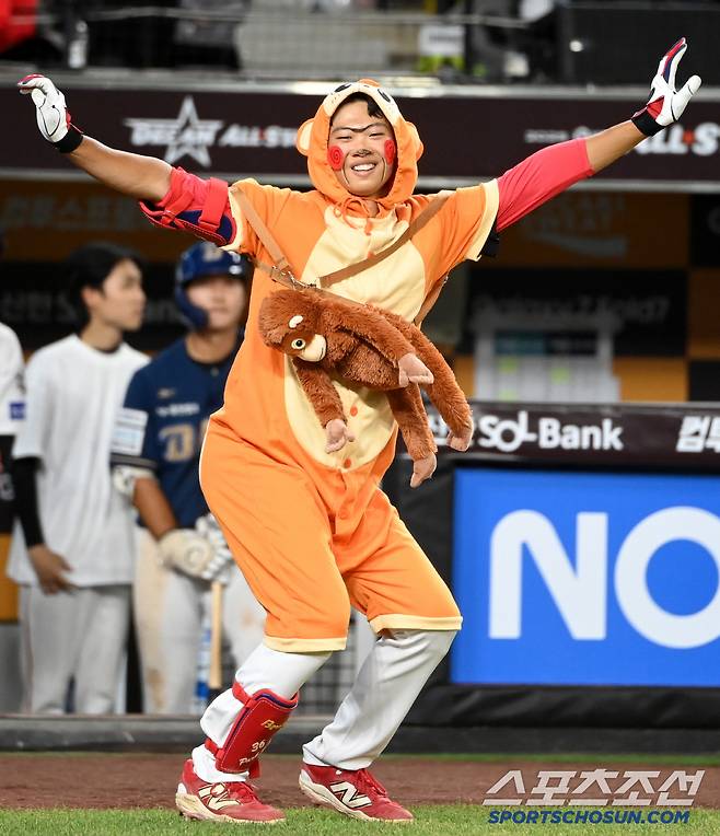 11일 대전 한화생명볼파크에서 열린 2025 KBO 퓨처스리그 올스타전, 8회초 남부올스타 KIA 박재현이 퍼포먼스를 선보이고 있다. 대전=허상욱 기자wook@sportschosun.com/2025.07.11/