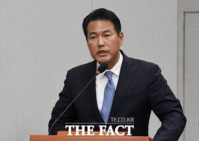 질의에 답변하는 김태효 국가안보실 1차장./더팩트 DB