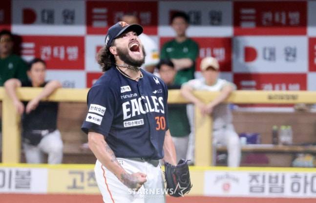 한화 이글스 폰세. /사진=강영조 선임기자