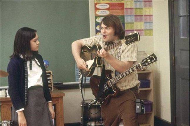 기타와 베이스기타, 그리고 첼로의 차이를 알고 있어? ⓒ