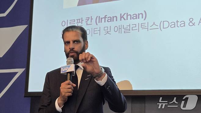 이르판 칸 SAP HANA 데이터베이스·애널리틱스 사장 겸 최고제품책임자 SAP 나우 AI 투어 코리아 기자간담회에서 발언하고 있다. 2025.7.15 뉴스1 ⓒ News1 김민석 기자