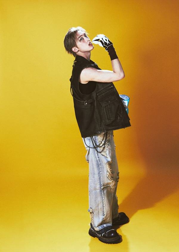 가수 윤산하 ⓒ판타지오