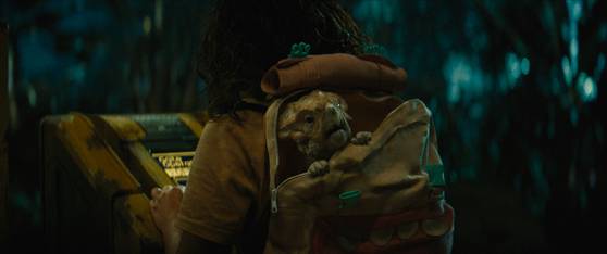 영화 '쥬라기 월드: 새로운 시작'의 아기 공룡 '돌로레스'. 사진 워너브러더스