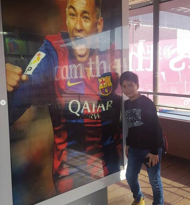 어린 시절 루니 바르다지. /사진=433 캡처