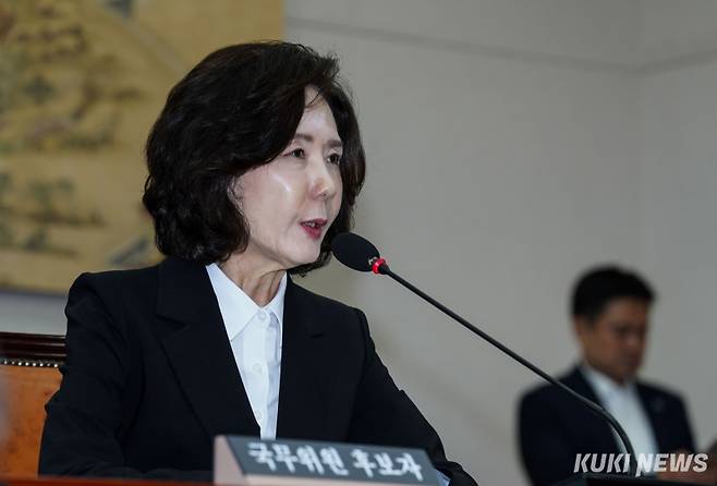 이진숙 부총리 겸 교육부 장관 후보자가 16일 서울 여의도 국회에서 열린 인사청문회에서 발언하고 있다. 사진=유희태 기자