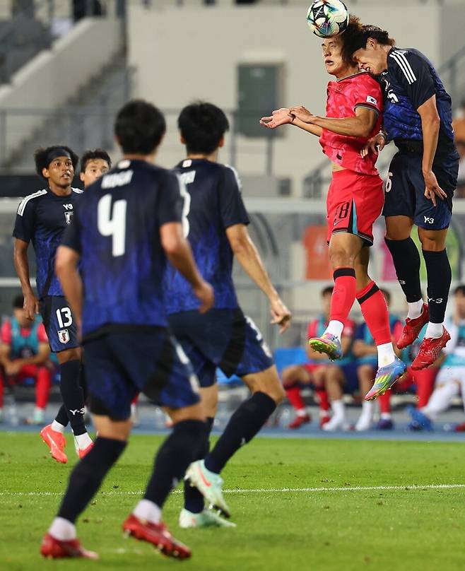 ▲ 일본 포털사이트 ‘야후재팬’에서 일본 현지 팬들은 자신감이 넘쳤다. 한국을 제압한 이후 “일본 축구가 피지컬로 한국 축구를 압도하는 단계까지 왔다. 신선했고 놀라웠다"고 호평했다. ⓒ 연합뉴스