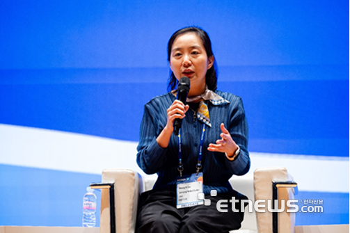 손명희 삼성서울병원 교수가 지난 3월 미국 라스베이거스에서 열린 HIMSS25 콘퍼런스에서 발표하고 있다.