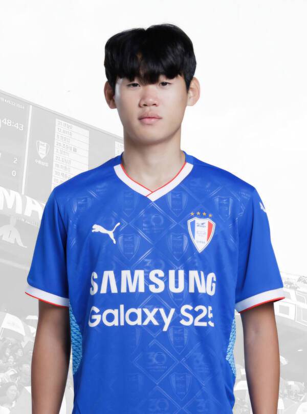 잉글랜드 프리미어리그 뉴캐슬 유나이티드 입단을 사실상 확정한 박승수. 수원 삼성 제공