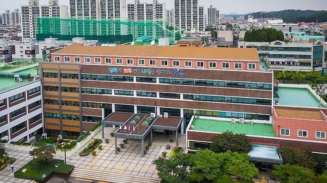 인천 서구청 전경. <인천 서구>