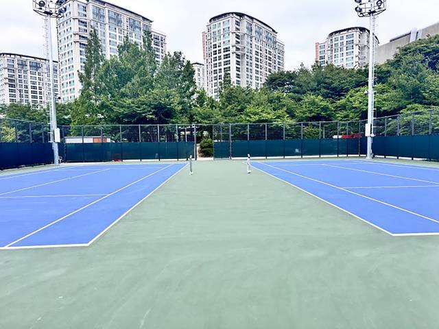 경기 성남시 분당구 백현동 523 일원 낙생대공원에 조성된 테니스장 전경. 성남시청 제공