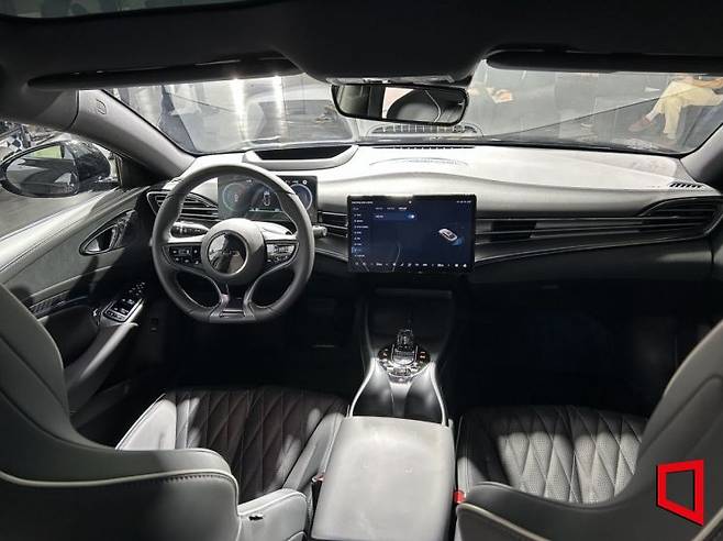 비야디(BYD) 씰 내부. 오현길 기자