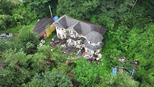 경매로 나온 경기도 양평군 서종면의 단독주택 모습. 이건욱PD