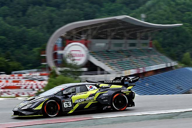 이창우(SQDA-그릿 모터스포츠)가 에선 레이스에서 전체 1위에 올랐다. 사진: 김학수 기자