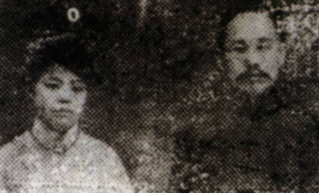 신채호는 1920년 베이징에서 이회영의 부인 이은숙의 중매로 독립운동가인 박자혜와 결혼했다.