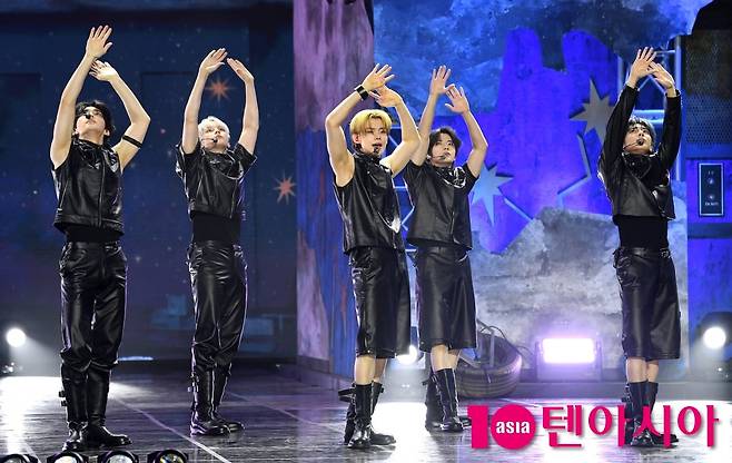 투모로우바이투게더/ 사진=조준원 기자 wizard333@