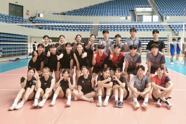 경일대 배구부(사진)는 최근 2025 전국대학배구 고성대회에서 우승·준우승이라는 성과를 거뒀다. 경일대 제공