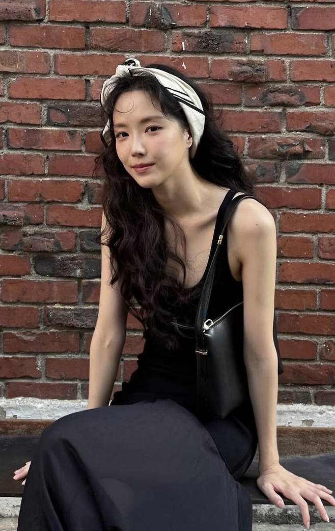 손나은 인스타그램.