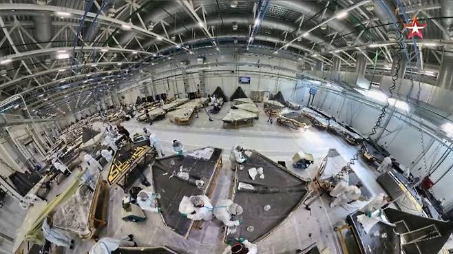 러시아 유력 군사전문채널이 입수해 20일(현지시간) 공개한 알라부가 경제특구 내 게란-2 생산 공장 내부. 2025.7.20 텔레그램