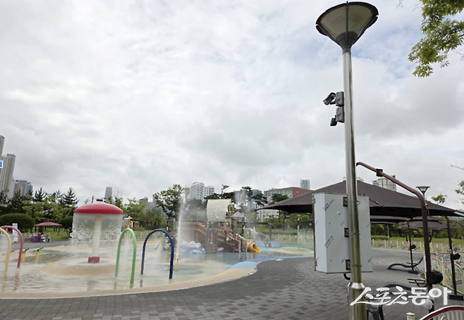 인천시설공단, 송도 랜드마크1호 및 글로벌파크 4지구 물놀이장에 CCTV 설치로 안전관리 강화했다. 사진제공| 인천시설공단
