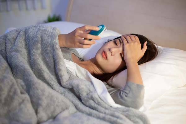 고열, 발진 등을 동반하는 장티푸스는 잠복기가 길고 제때 치료하지 않으면 치명적인 질환으로, 폭우 후 발생 위험이 높아 주의가 필요하다./사진=클립아트코리아