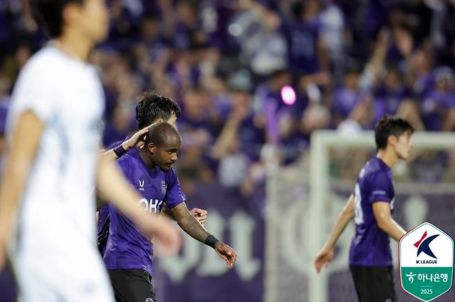 대구를 상대로 골을 넣은 안양 야고. 사진=프로축구연맹