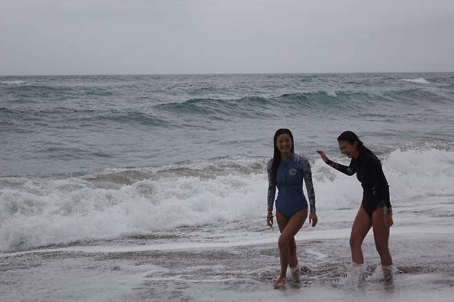 중문해수욕장 팸투어. (제주관광공사 제공)