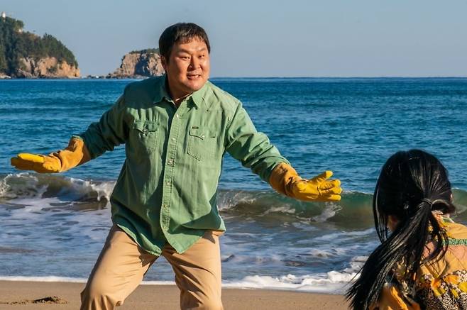 영화 '좀비딸' 스틸컷 / 사진출처. 왓챠피디아