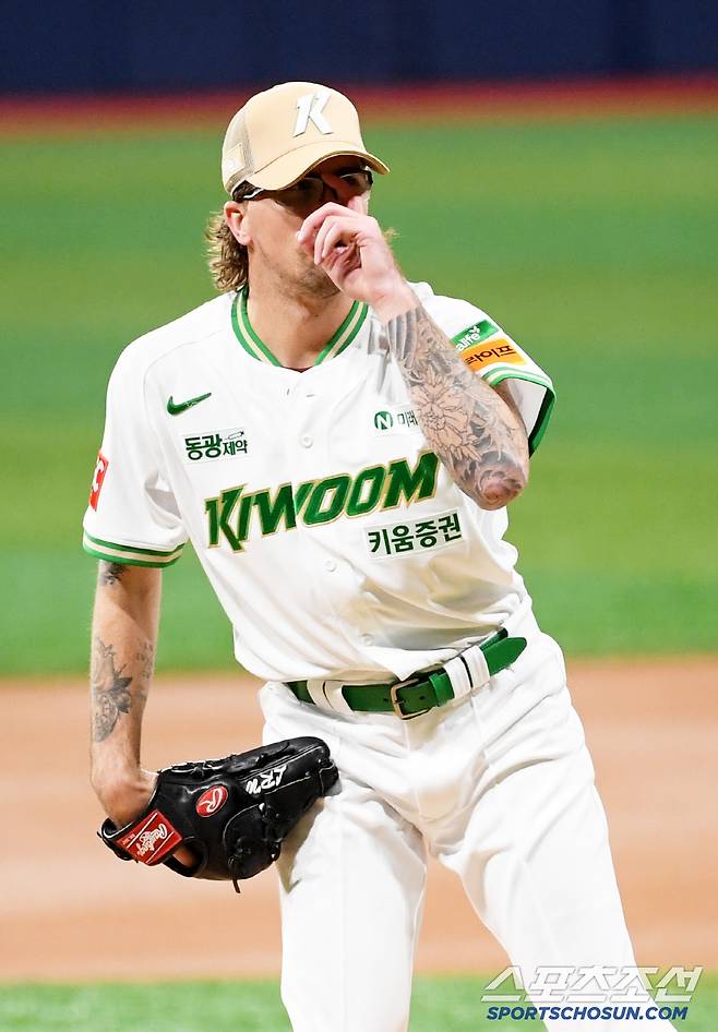 22일 서울 고척스카이돔에서 열린 키움 히어로즈와 롯데 자이언츠의 경기. 키움 웰스가 역투하고 있다. 고척=박재만 기자 pjm@sportschosun.com/2025.07.22/