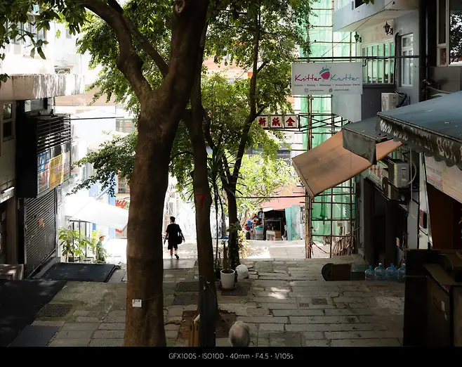 129af61ebd8061f220a8d3b706f11a39fa5cd80407354627ba