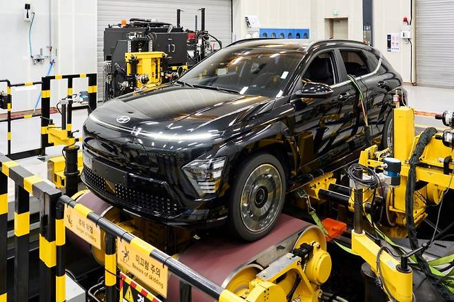 핸들링 주행 성능 실험실. 사진=현대자동차