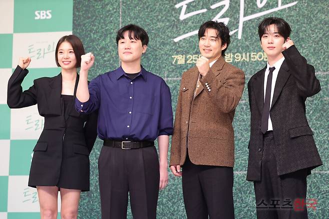 SBS 금토드라마 '트라이:우리는 기적이 된다' 제작발표회에 참석한 배우 임세미, 장영석 감독, 배우 윤계상, 김요한. 25.7.25 ⓒ이혜영 기자 lhy@hankooki.com