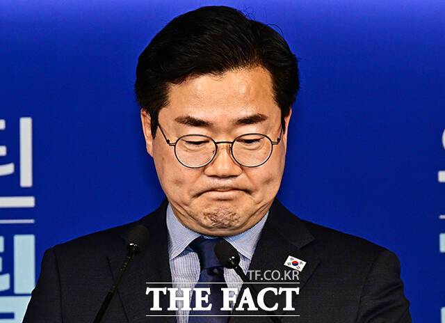 박찬대 더불어민주당 당대표 후보(사진)가 25일 강선우 전 여성가족부 장관 후보자 사퇴를 두고 "대통령실과 사전 교감은 없었다"고 말했다./배정한 기자