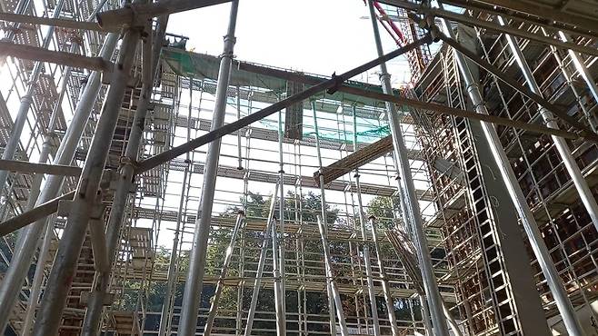 2022년 10월 21일 오후 1시 5분쯤 경기 안성시 원곡면의 저온물류창고 신축 공사 현장에서 붕괴사고가 발생했다. /뉴스1