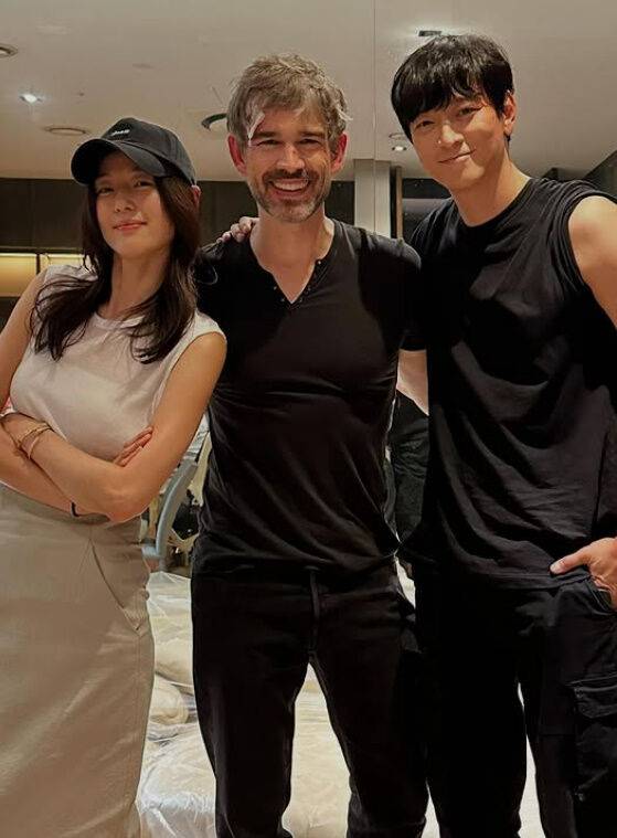 진지현, 크리스토퍼 고햄, 강동원./소셜미디어