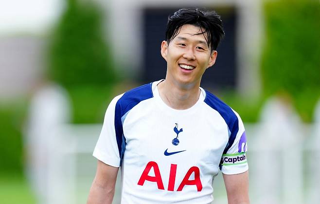 2025~2026시즌 대비 훈련 중인 토트넘 주장 손흥민. /사진=토트넘 SNS 캡처