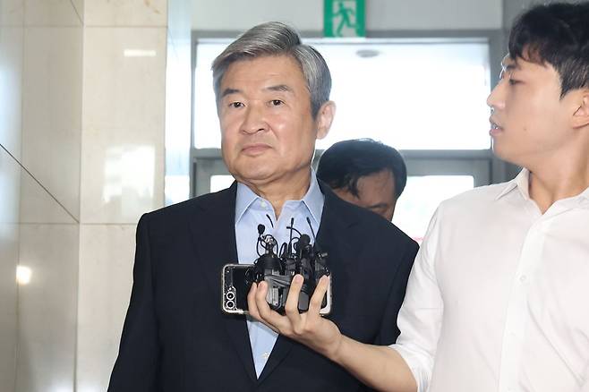 조태용 전 국가정보원장이 29일 오전 서울 서초구 '채 상병 특검' 사무실에 피의자 신분으로 출석하고 있다. (사진/뉴스1)