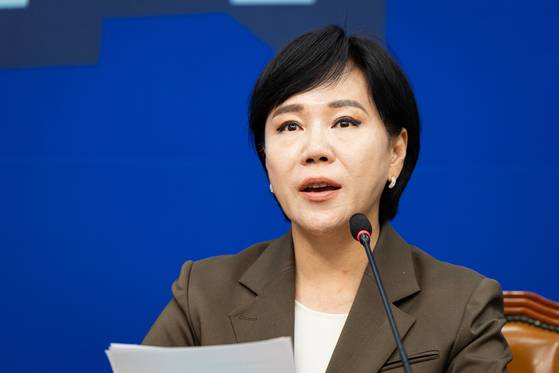 전현희 더불어민주당 최고위원. 뉴스1