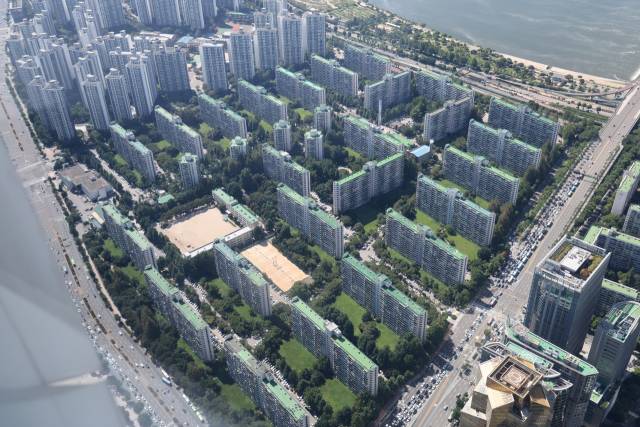 서울 송파구의 한 재건축 추진 단지. 연합뉴스