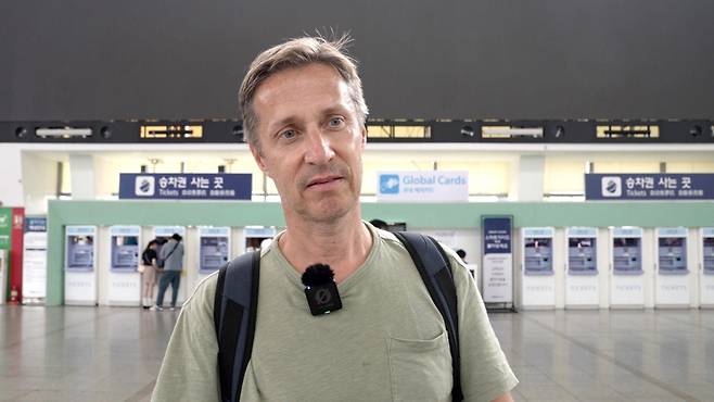 롤랑드 비엔즈 씨는 한국에서 2주 간 여행하면서 이동할 때 세 가지 앱을 사용했다