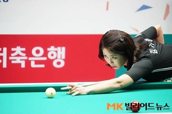 1라운드에서 13승2패, 승률 86.7%를 기록한 김가영이 1라운드 MVP로 선정됐다.